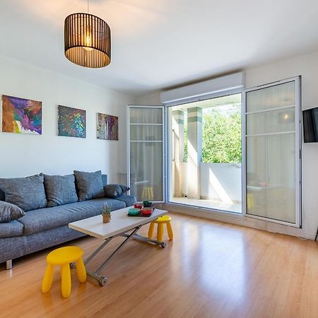 Cozy Corner Apartment Montevrain Exterior photo